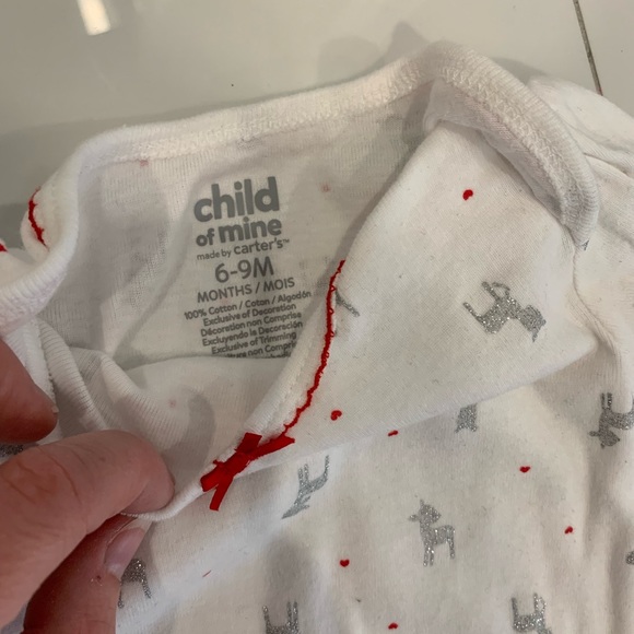 Baby girl 3 piece set. Size 6-9m. Child of mine by carters. ❄️ - Picture 2 of 5